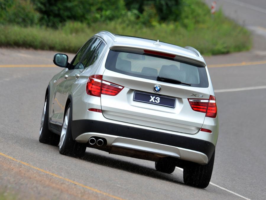  BMW X3 xDrive 3.5i 2010 года  (ZA) (фото 12 из 16)